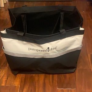 Pampered Chef Collapsible Bag